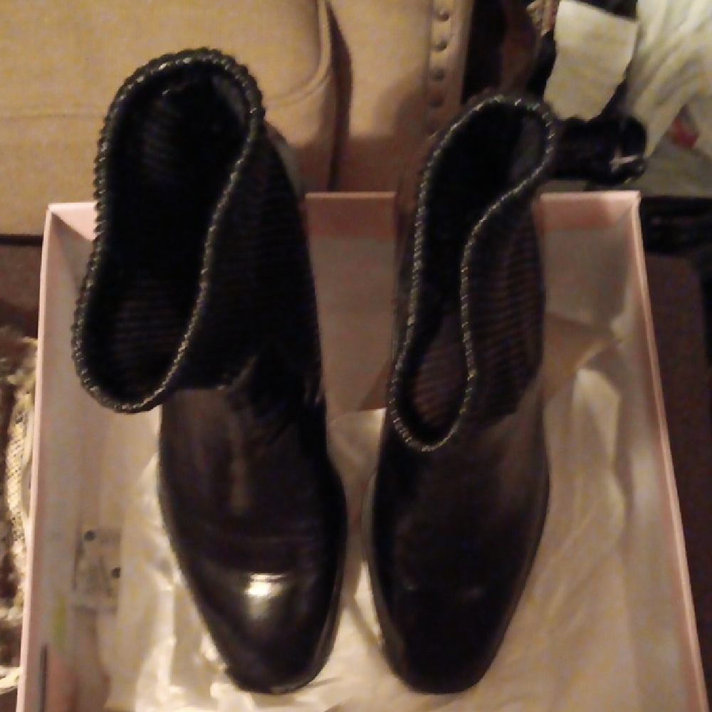 Louise et Cie Ankle Boots